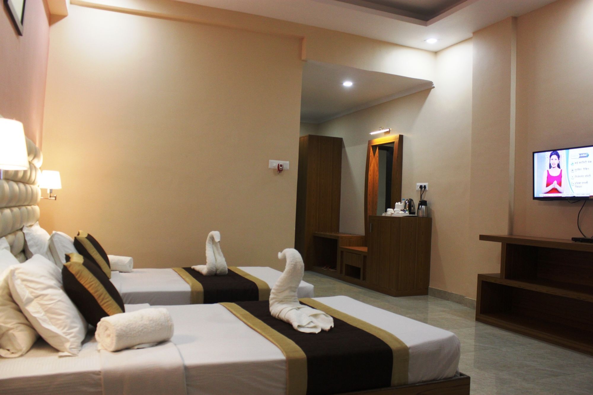 Hotel Siddhartha International Гая Екстер'єр фото