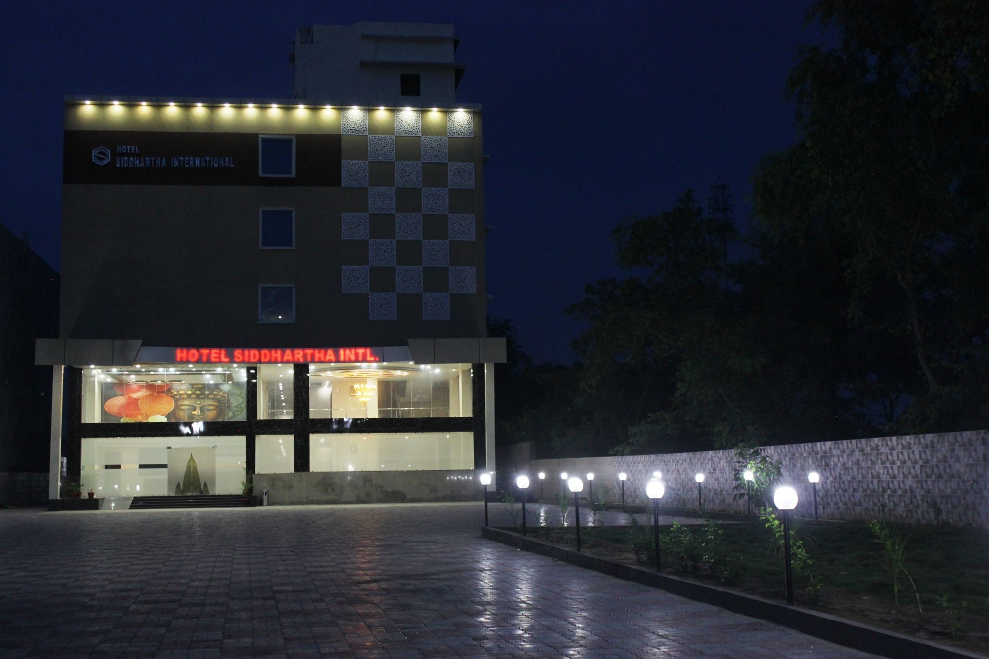 Hotel Siddhartha International Гая Екстер'єр фото